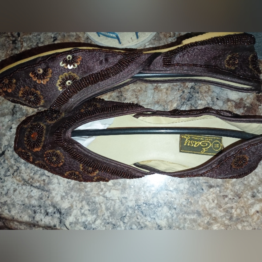 Elegant Brown Floral Sequin Flats - Picture 6 of 13